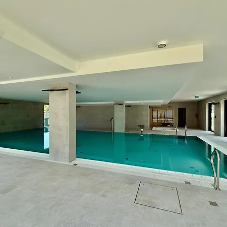 124 Z Ogrodkiem, Basenem I Gratis - 5d Апартаменты