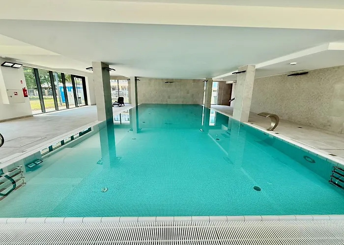 124 Z Ogrodkiem, Basenem I Gratis - 5d *