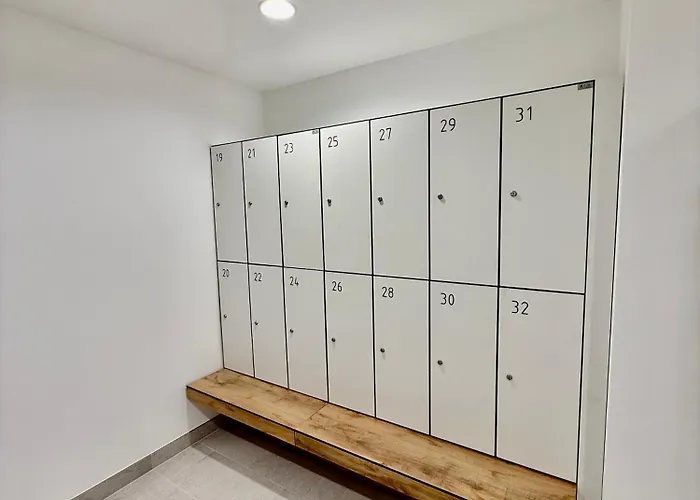 124 Z Ogrodkiem, Basenem I Gratis - 5d *